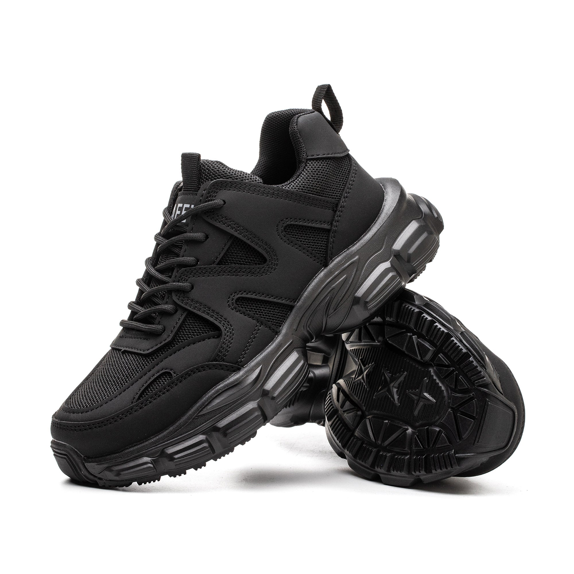 THE SNEAKER BUT IN BLACK